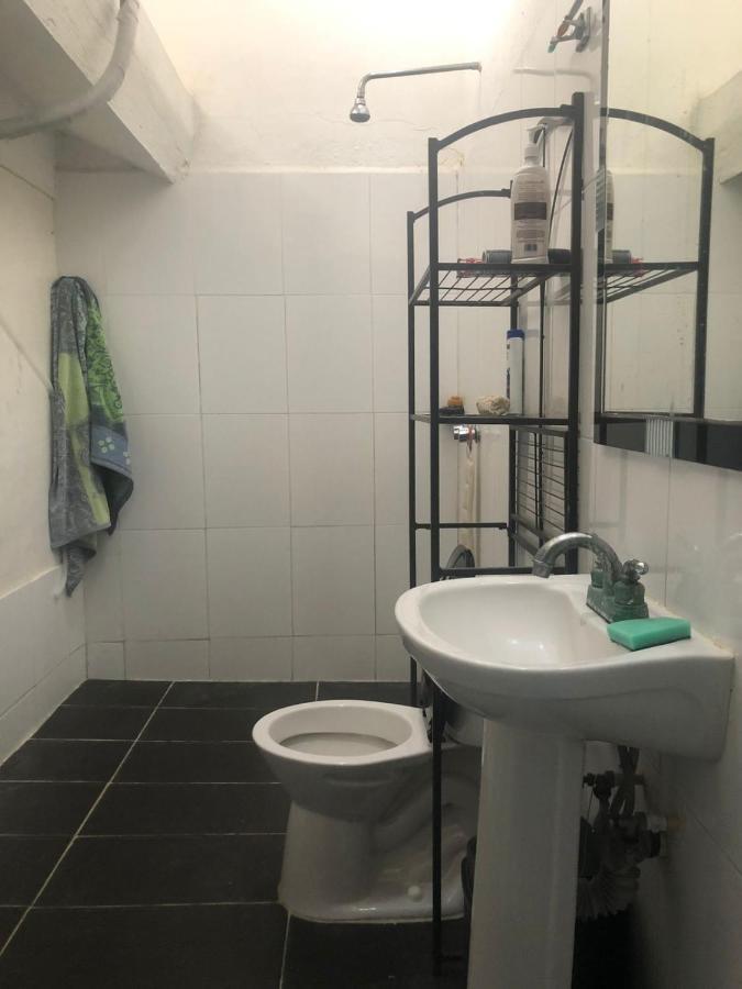 777 Lenderman Hostal 777 Cancun Bagian luar foto