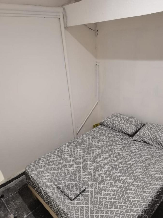 777 Lenderman Hostal 777 Cancun Bagian luar foto